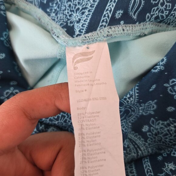 Fabletics Leggings Sz Large Blue Bandana Stretchy Athletic Workout Pull On Pants - Picture 9 of 13
